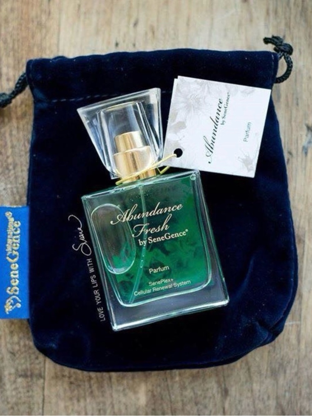 SeneGence Abundance Fresh Perfume NWT